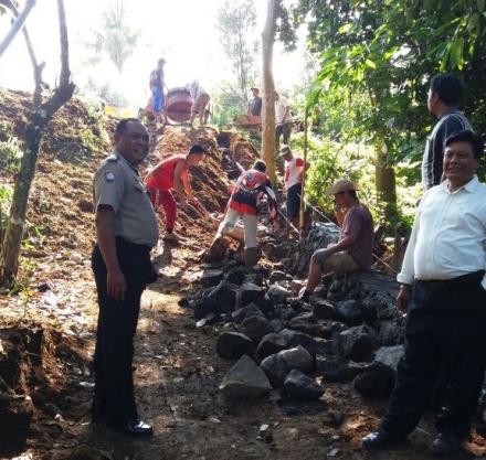 Pembangunan Jalan Menuju TPA